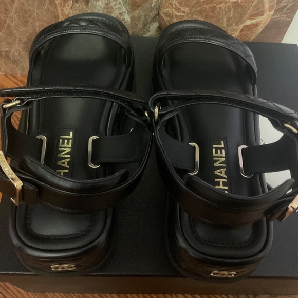 CHANEL Black Lambskin Quilted CC Logo Platform Sandals - Picture 4 of 7